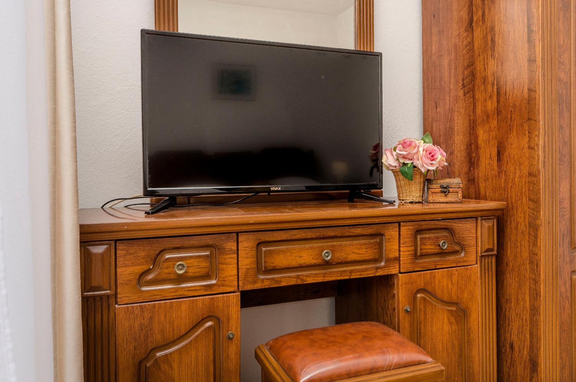 וודיצה Apartment And Rooms Artina מראה חיצוני תמונה