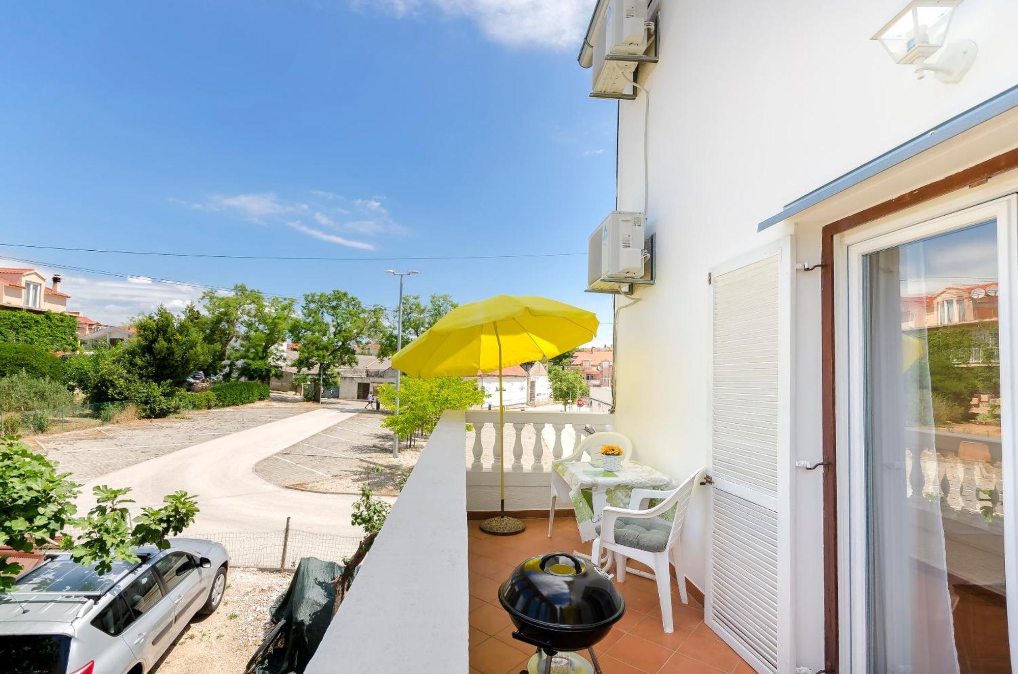 וודיצה Apartment And Rooms Artina מראה חיצוני תמונה