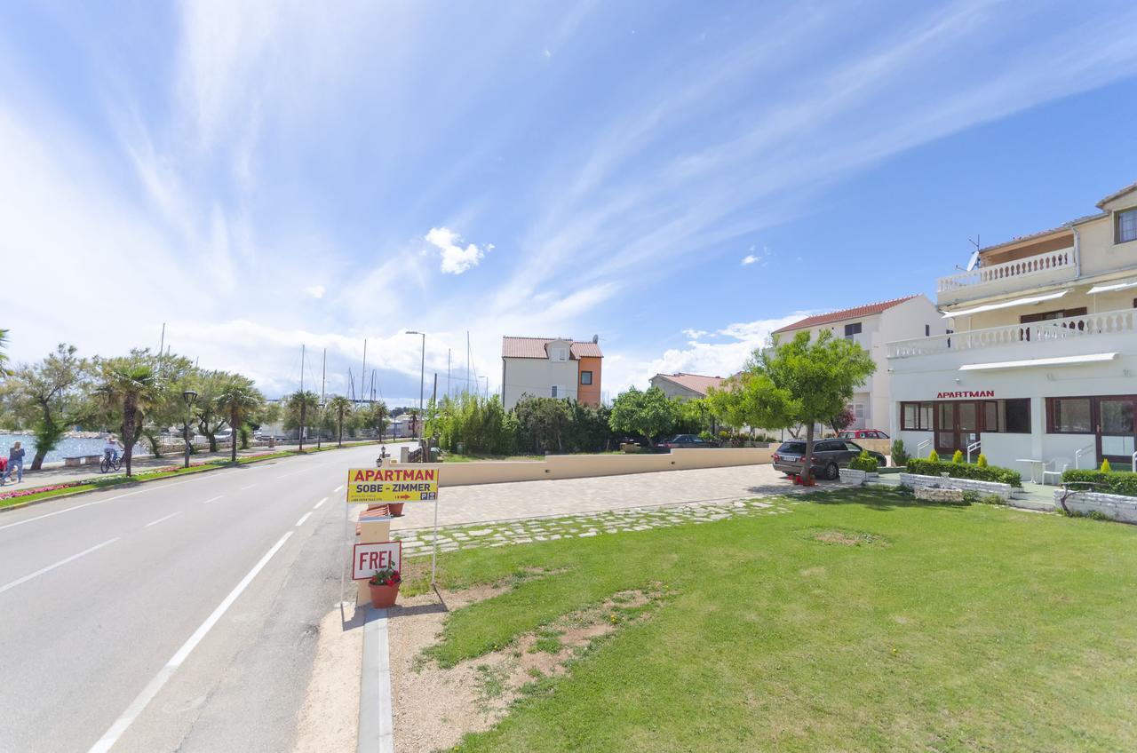וודיצה Apartment And Rooms Artina מראה חיצוני תמונה