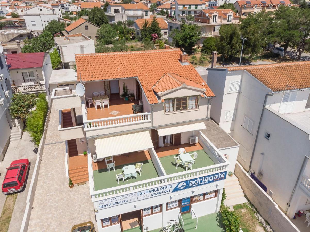 וודיצה Apartment And Rooms Artina מראה חיצוני תמונה